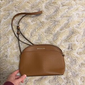 Michael kors cross body purse